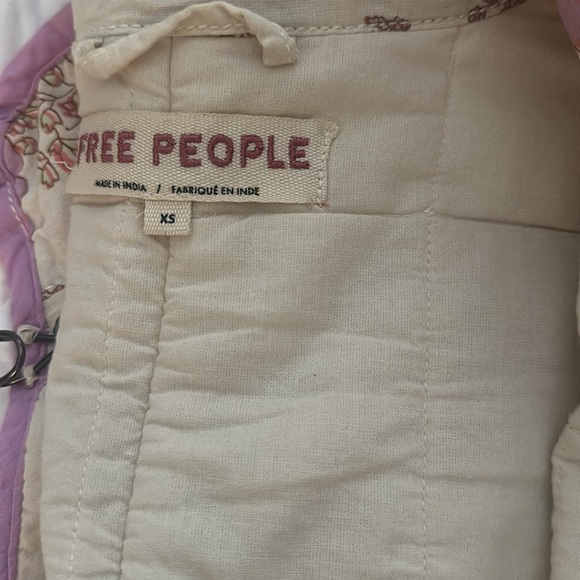 Free People - Picture 3 of 4